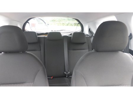 2017 Peugeot 208 - photo 18