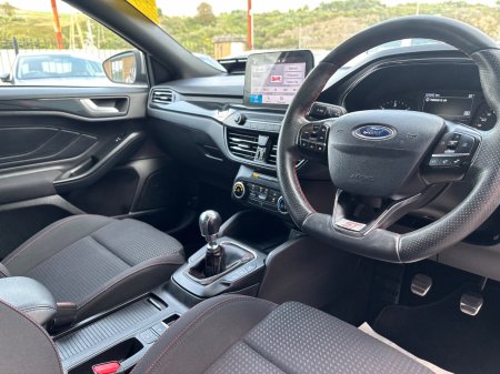 2020 Ford Focus - photo 25