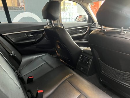 2017 BMW 3-Series - photo 15