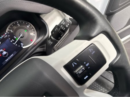 2022 Land Rover Defender - photo 18