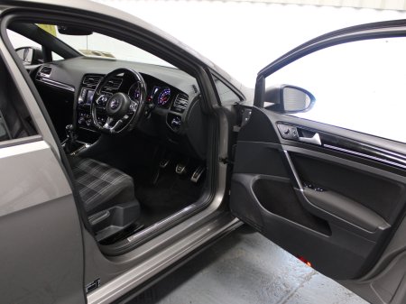 2017 Volkswagen Golf - photo 26