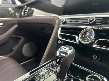 2024 Bentley Flying Spur - photo 19