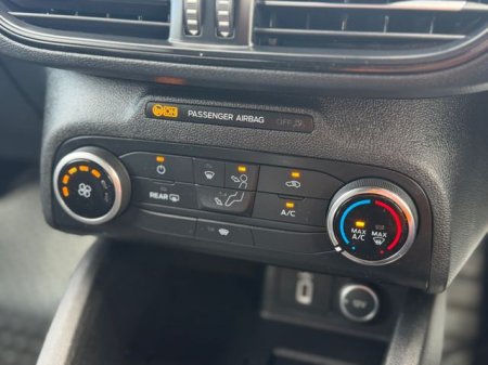 2018 Ford Focus - photo 13