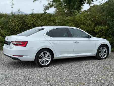 2018 Skoda Superb - photo 14