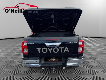 2021 Toyota Hilux - photo 8