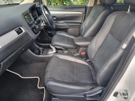 2015 Mitsubishi Outlander - photo 19