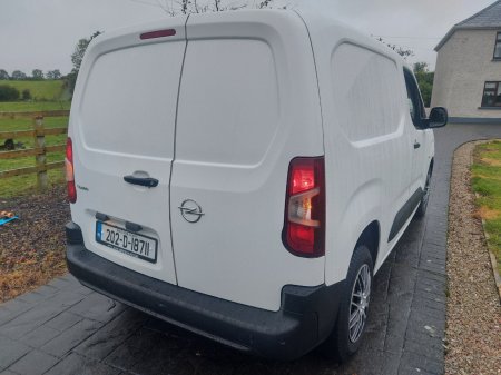 2020 Opel Combo - photo 12