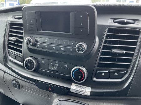 2021 Ford Transit - photo 17