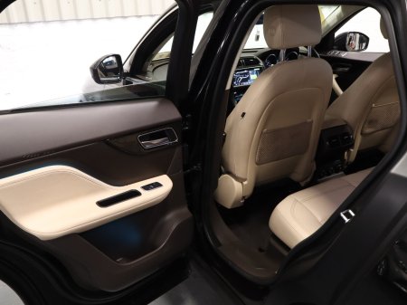 2019 Jaguar F-Pace - photo 34