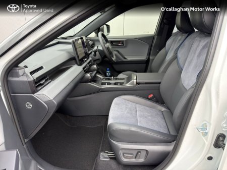 2026 Toyota RAV4 - photo 9