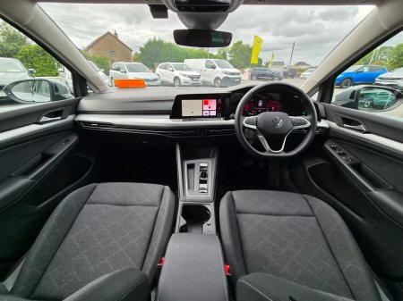 2024 Volkswagen Golf - photo 15