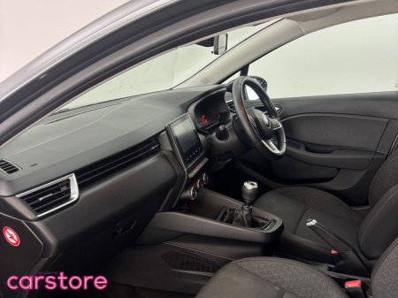 2023 Renault Clio - photo 12