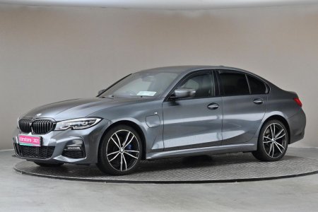 2021 BMW 3-Series - photo 4