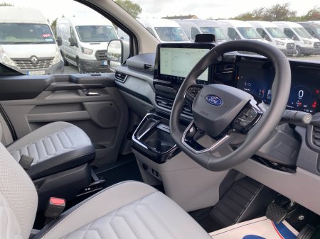 2026 Ford Tourneo Custom - photo 7