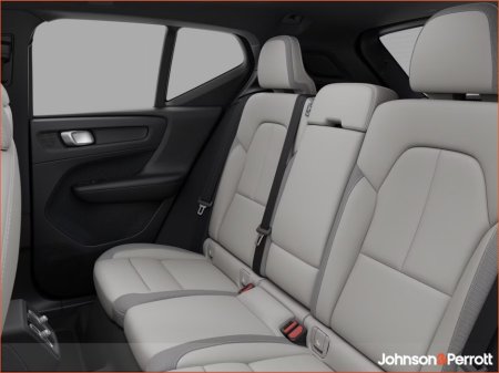 2027 Volvo EX40 - photo 8