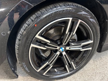 2023 BMW 3-Series - photo 4