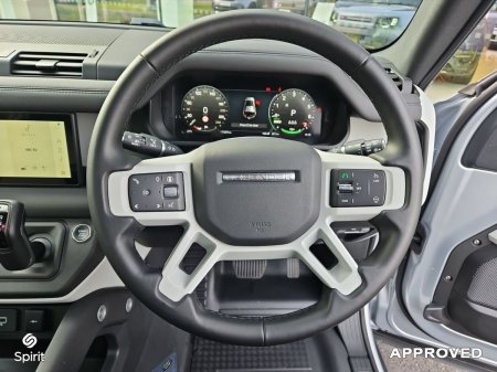 2025 Land Rover Defender - photo 12