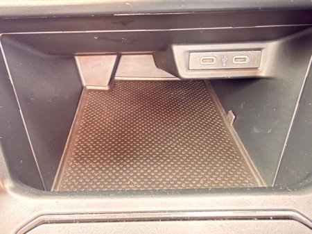 2025 Volkswagen Polo - photo 30