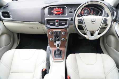 2017 Volvo V40 - photo 16