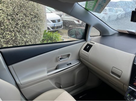 2019 Toyota Prius - photo 17