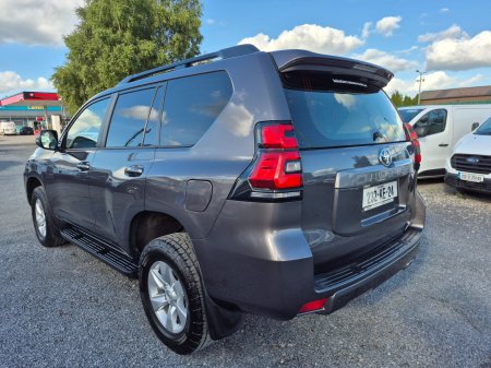 2023 Toyota Land Cruiser - photo 5