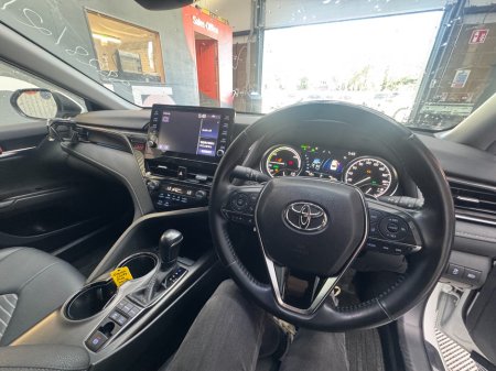 2021 Toyota Camry - photo 14