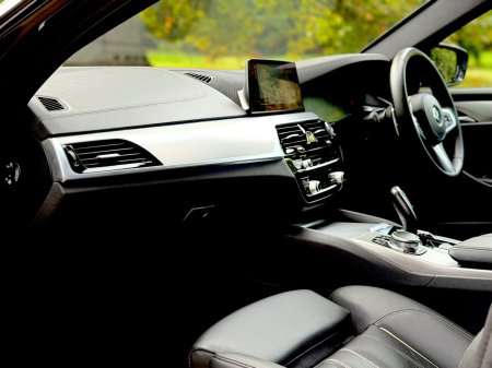 2019 BMW 5-Series - photo 16