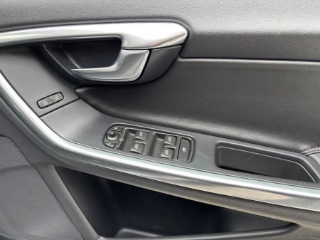 2016 Volvo V60 - photo 26