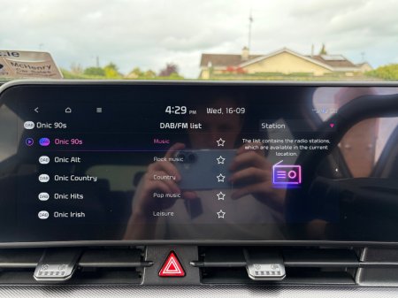 2023 Kia Sportage - photo 23