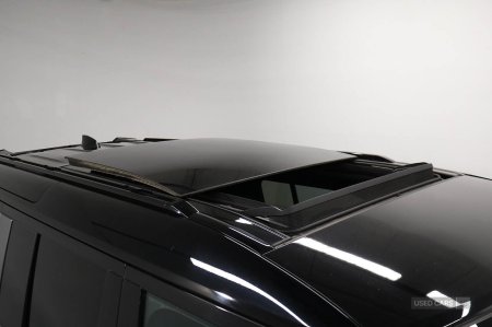 2022 Land Rover Defender - photo 7