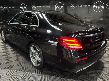 2017 Mercedes-Benz E-Class - photo 12