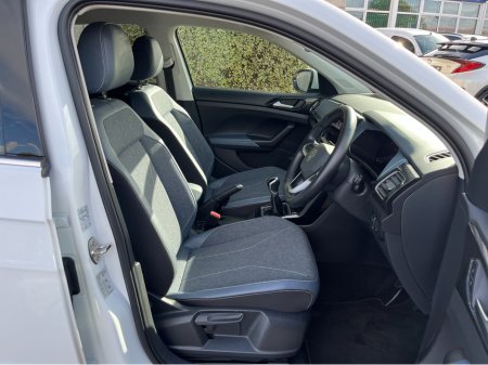 2024 Volkswagen T-Cross - photo 9