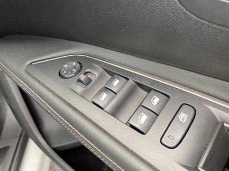 2021 Peugeot 5008 - photo 21