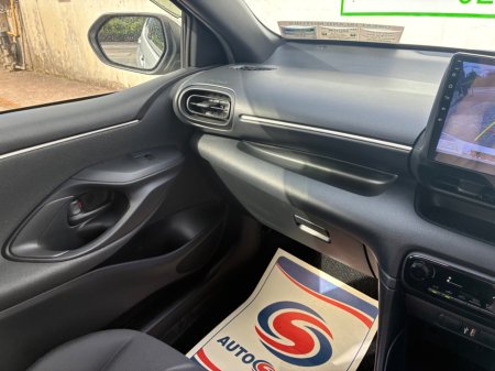 2021 Toyota Yaris - photo 21