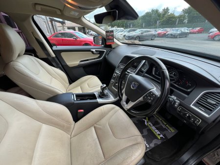 2015 Volvo XC60 - photo 9