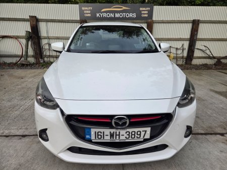 2016 Mazda Demio - photo 2