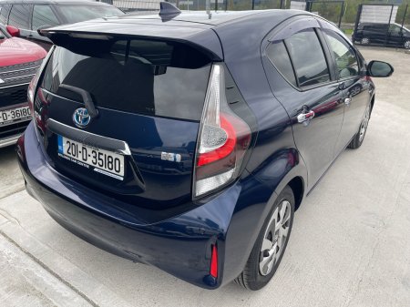 2020 Toyota Aqua - photo 5