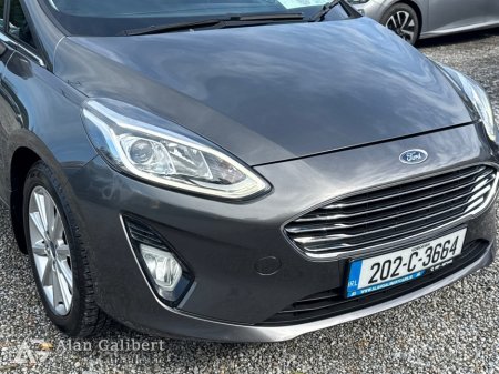 2020 Ford Fiesta - photo 15
