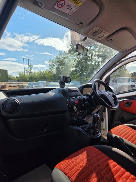 2015 Fiat Qubo - photo 17