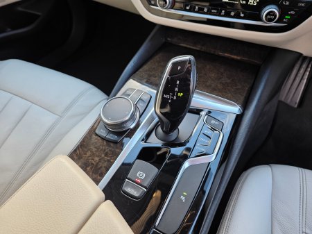 2018 BMW 5-Series - photo 12