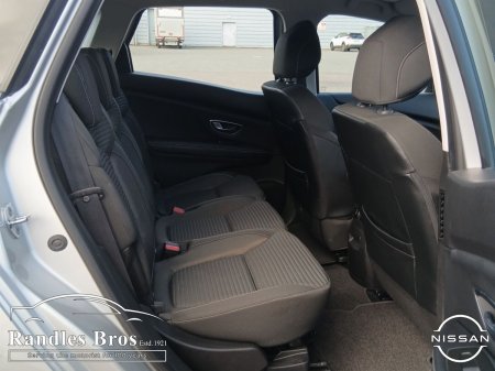 2019 Renault Scenic - photo 14