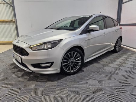 2018 Ford Focus - photo 5