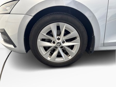 2022 Skoda Octavia - photo 5