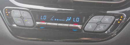 2017 Toyota C-HR - photo 24