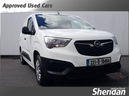 2022 Opel Combo MY22-L1H1 1.5 100PS DSL 6SP