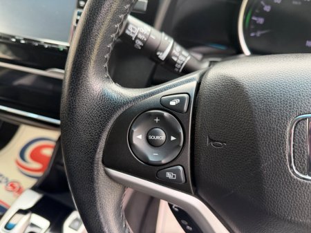 2017 Honda Fit - photo 17