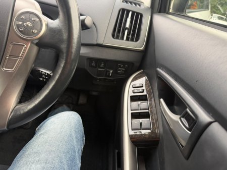 2013 Toyota Prius - photo 12