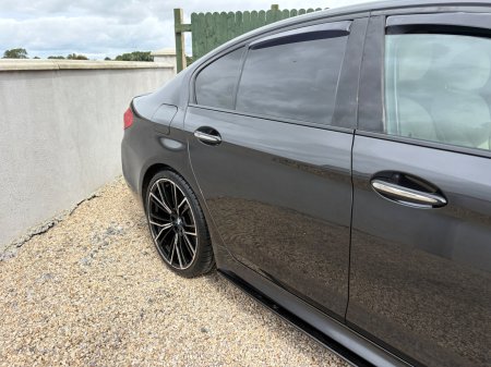 2017 BMW 5-Series - photo 12