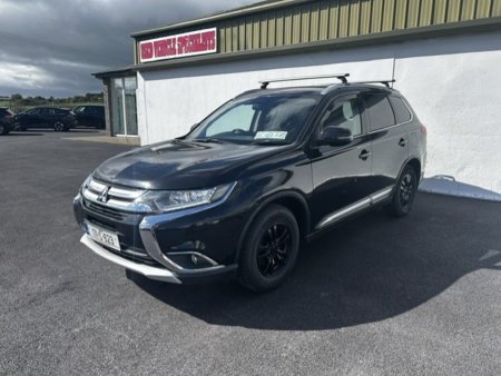 2017 Mitsubishi Outlander - photo 2