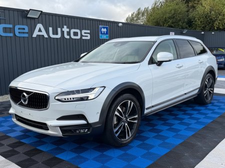2019 Volvo V90 - photo 2